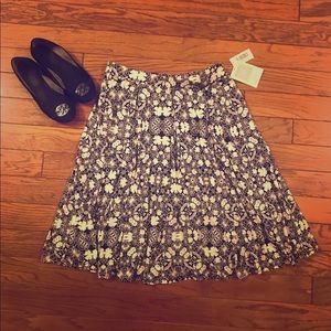 LuLaRoe Black and White Floral Madison Skirt